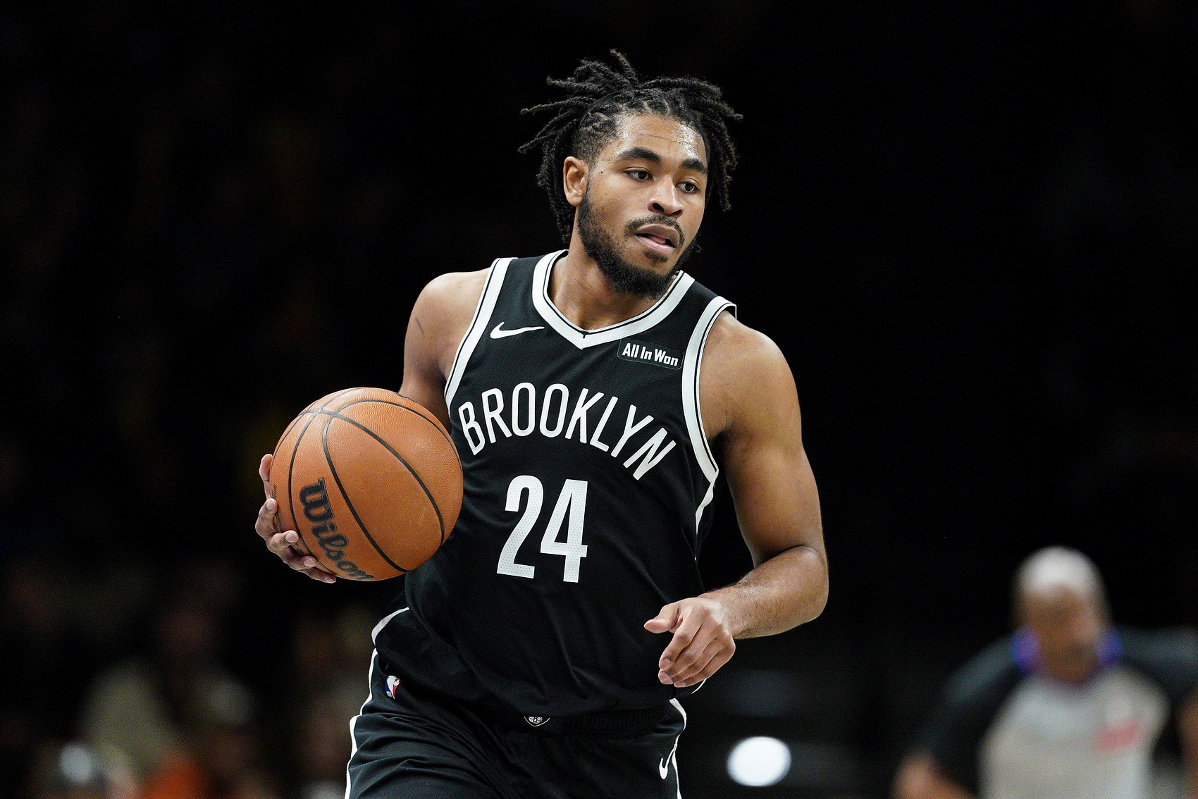 V站-美记：篮网希望交易截止日前交易托马斯 他今夏将成完全自由球员